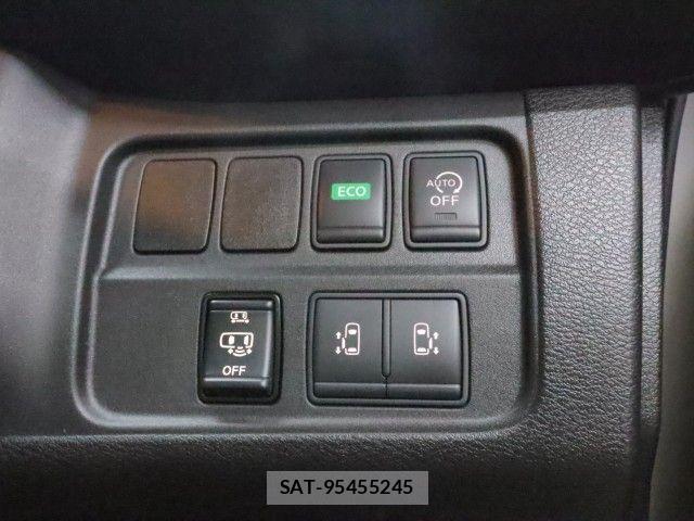 Nissan SERENA 2018-05 7224879-27
