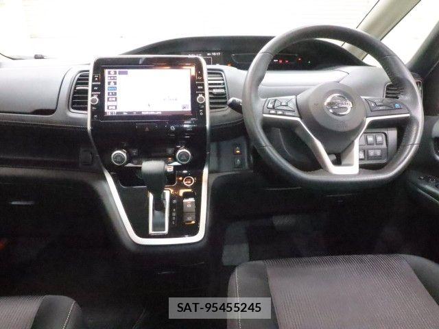 Nissan SERENA 2018-05 7224879-2