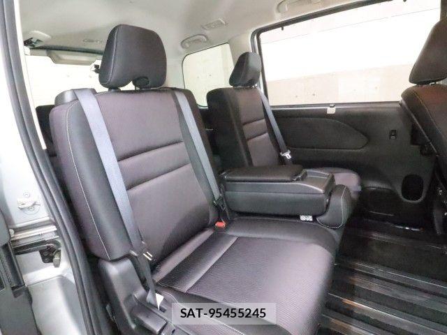 Nissan SERENA 2018-05 7224879-4