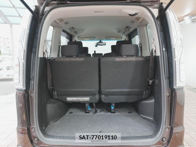 Nissan SERENA 2016-03 7224832-18