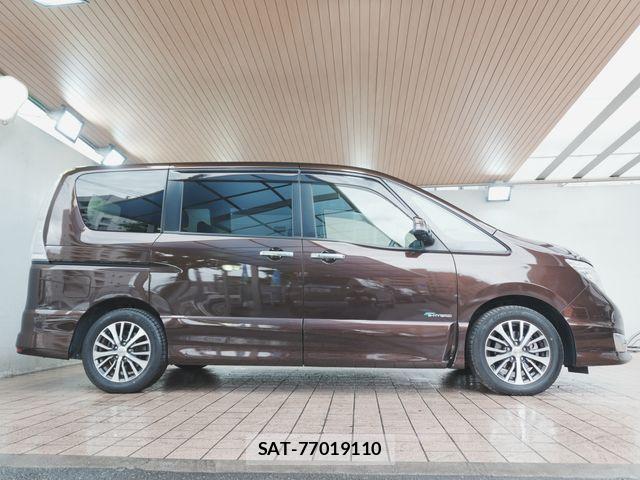 Nissan SERENA 2016-03 7224832-6