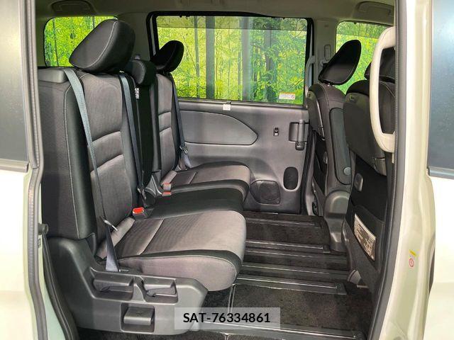 Nissan SERENA 2017-05 7224856-9