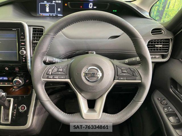 Nissan SERENA 2017-05 7224856-12