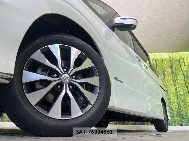 Nissan SERENA 2017-05 7224856-14
