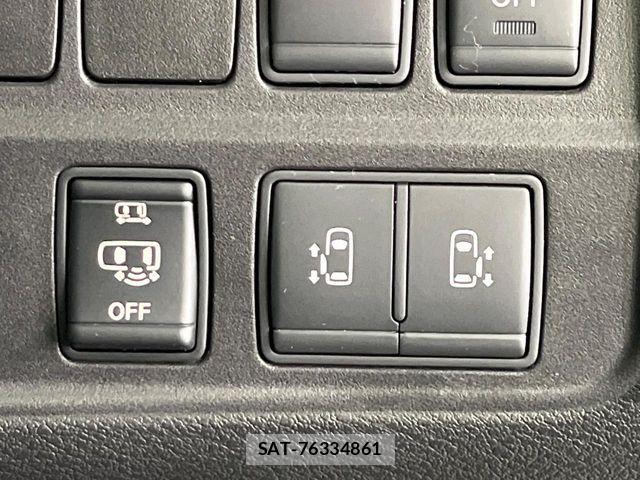 Nissan SERENA 2017-05 7224856-2