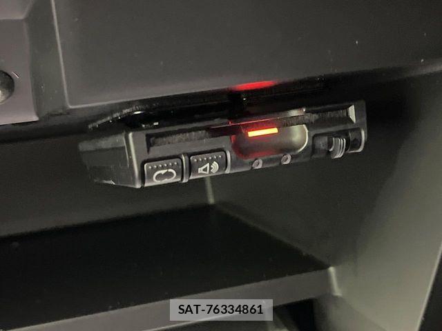 Nissan SERENA 2017-05 7224856-7
