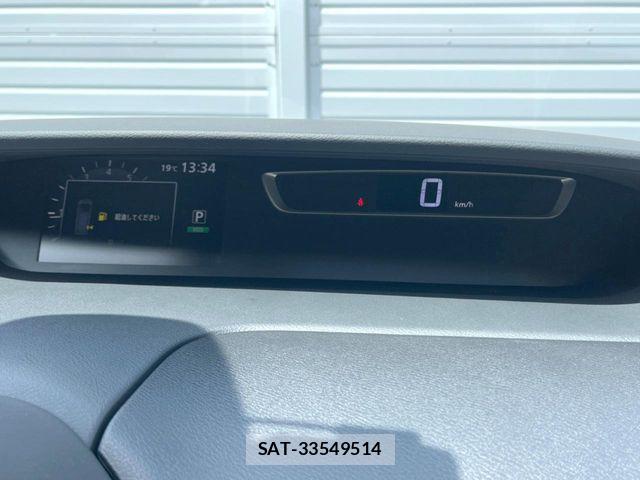 Nissan SERENA 2017-07 7224867-12