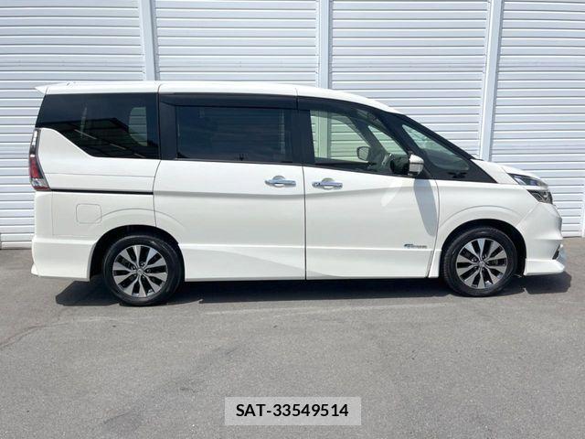 Nissan SERENA 2017-07 7224867-17