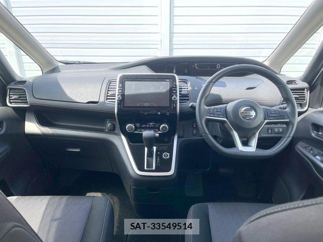 Nissan SERENA 2017-07 7224867-1
