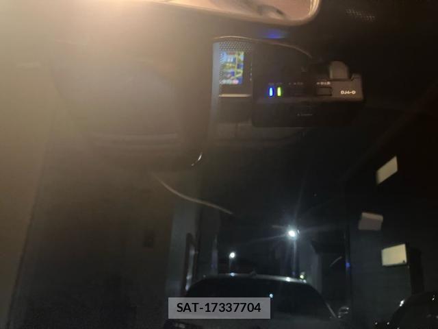 Nissan SERENA 2020-07 7224903-26
