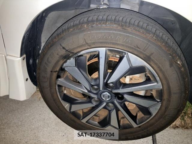 Nissan SERENA 2020-07 7224903-5