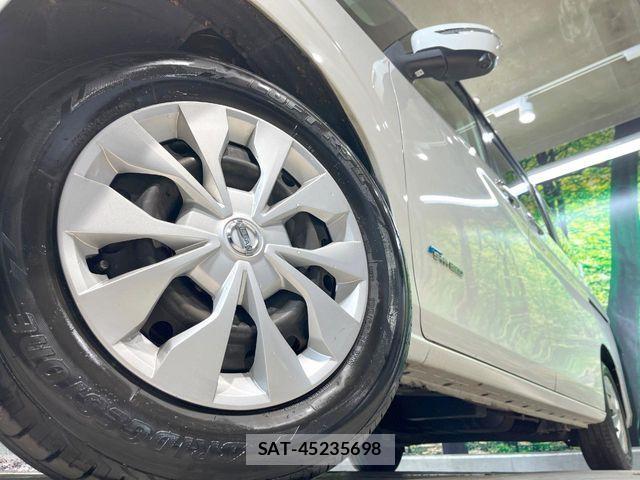 Nissan SERENA 2016-11 7224843-13