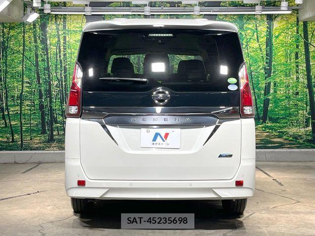 Nissan SERENA 2016-11 7224843-15
