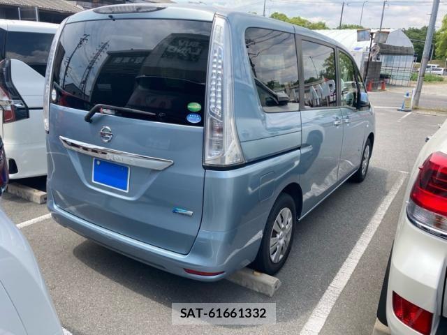 Nissan SERENA 2013-09 7218018-11