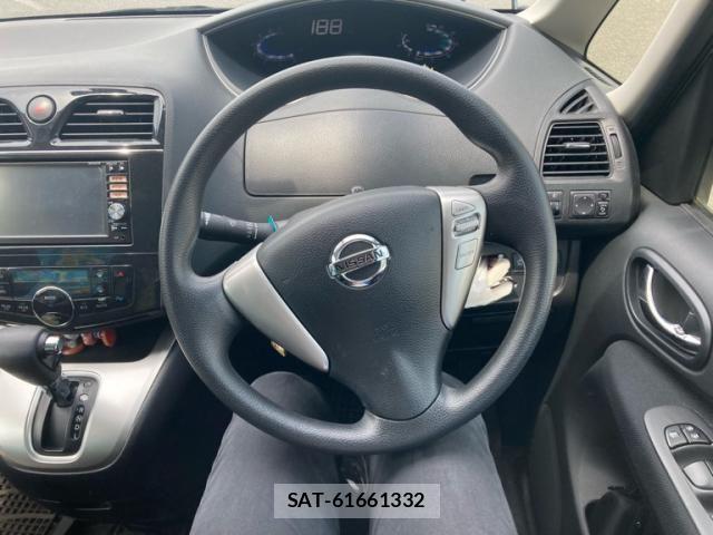 Nissan SERENA 2013-09 7218018-19
