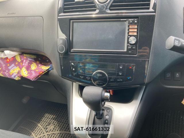 Nissan SERENA 2013-09 7218018-21