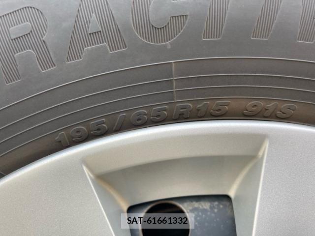 Nissan SERENA 2013-09 7218018-4