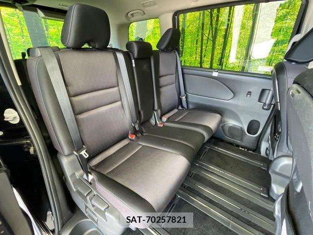 Nissan SERENA 2017-03 7224849-9
