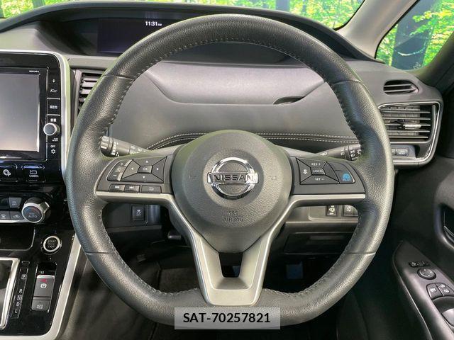 Nissan SERENA 2017-03 7224849-12