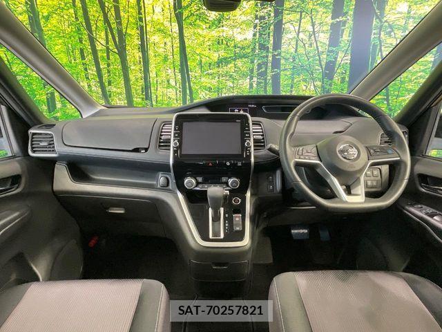 Nissan SERENA 2017-03 7224849-1