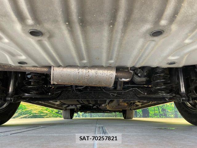 Nissan SERENA 2017-03 7224849-19