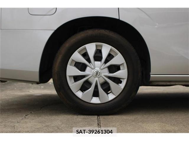 Nissan SERENA 2017-03 7218048-15