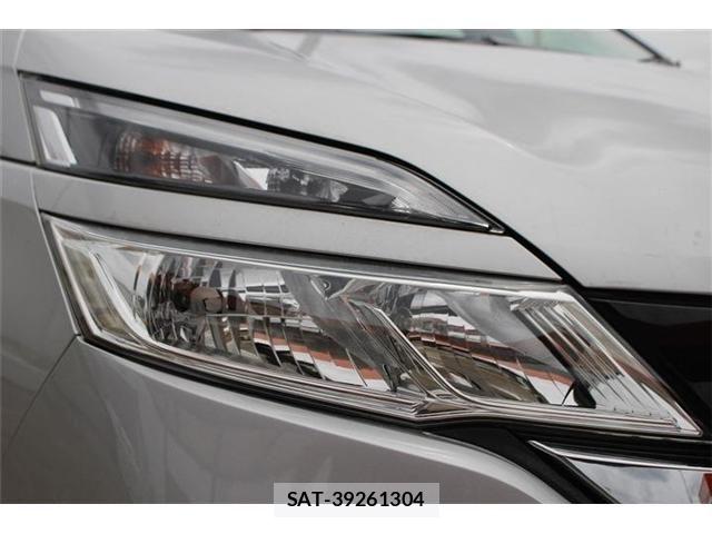 Nissan SERENA 2017-03 7218048-18