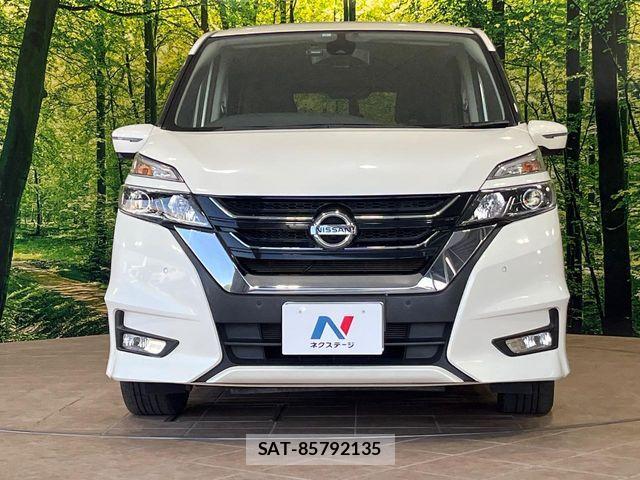 Nissan SERENA 2017-07 7224864-14