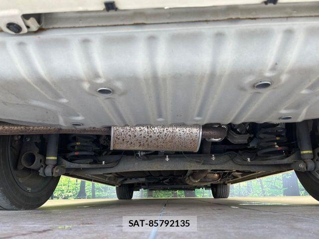 Nissan SERENA 2017-07 7224864-19