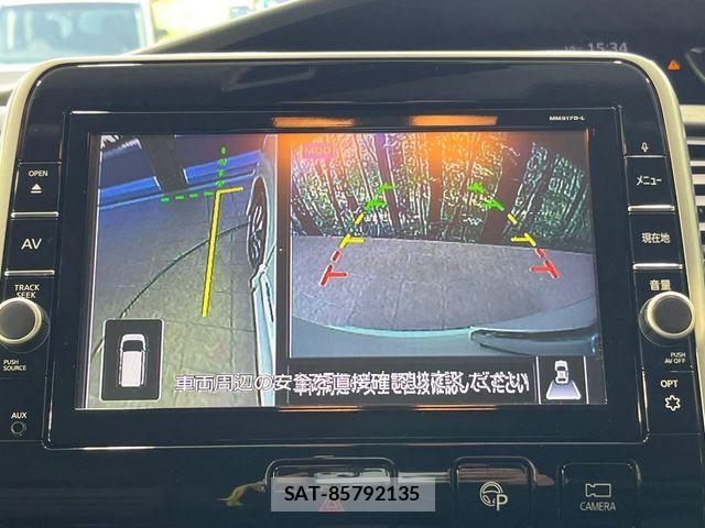 Nissan SERENA 2017-07 7224864-3