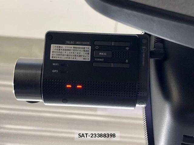 Nissan SERENA 2014-03 7224806-5