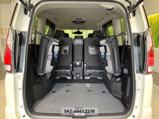 Nissan SERENA 2018-09 7224880-10