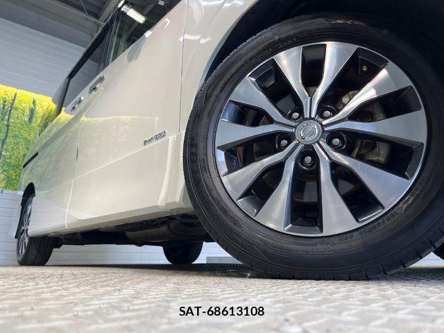 Nissan SERENA 2018-09 7224880-13