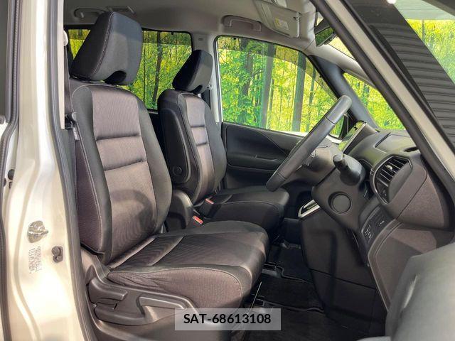 Nissan SERENA 2018-09 7224880-7