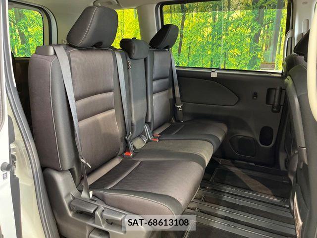 Nissan SERENA 2018-09 7224880-8
