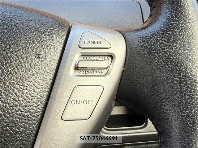 Nissan SERENA 2013-11 7224803-6