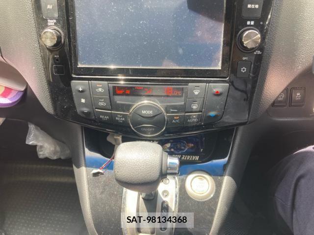 Nissan SERENA 2015-12 7224825-21