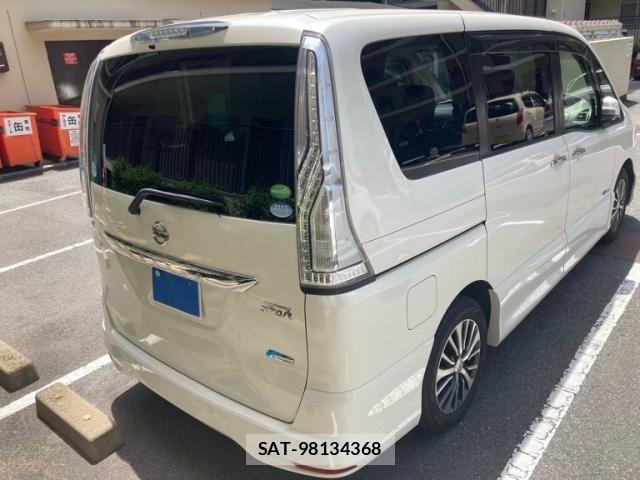 Nissan SERENA 2015-12 7224825-3