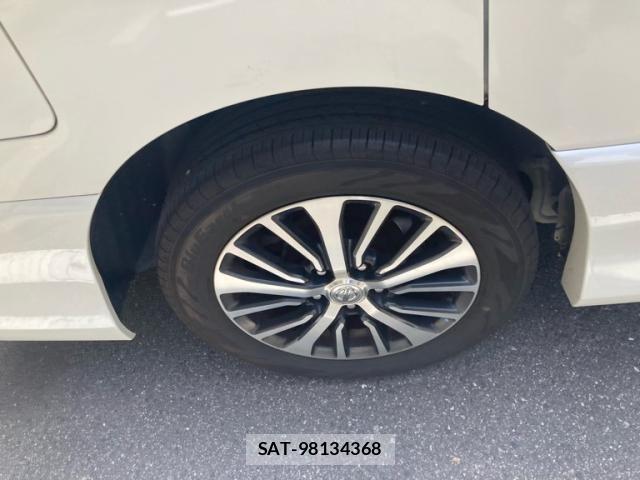Nissan SERENA 2015-12 7224825-5