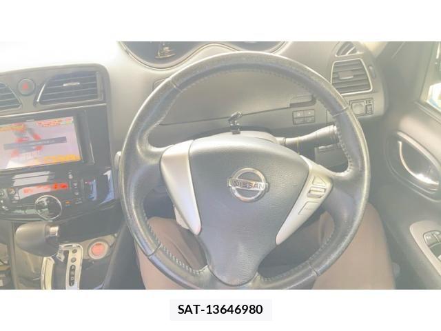 Nissan SERENA 2013-10 7224800-13