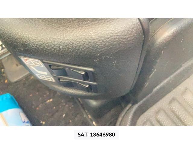 Nissan SERENA 2013-10 7224800-19