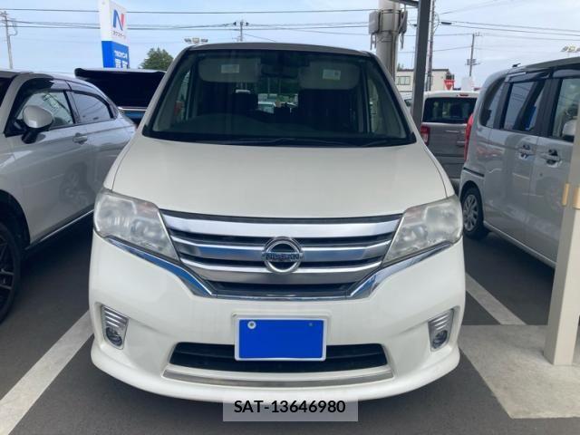 Nissan SERENA 2013-10 7224800-2