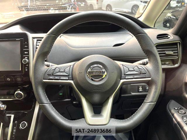 Nissan SERENA 2019-04 7224890-11