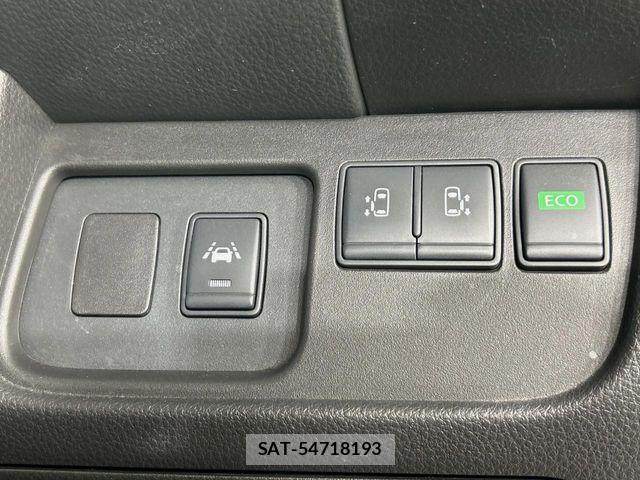 Nissan SERENA 2015-06 7224811-6