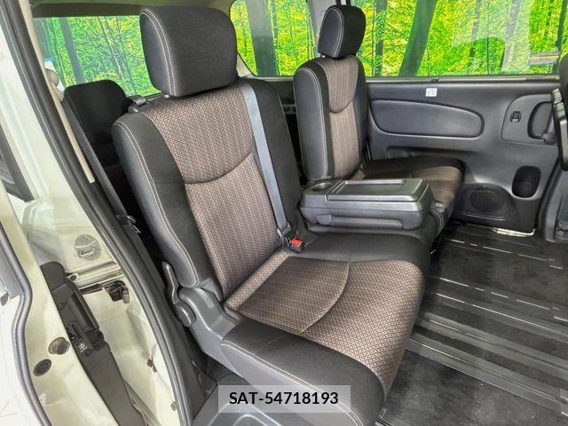 Nissan SERENA 2015-06 7224811-8
