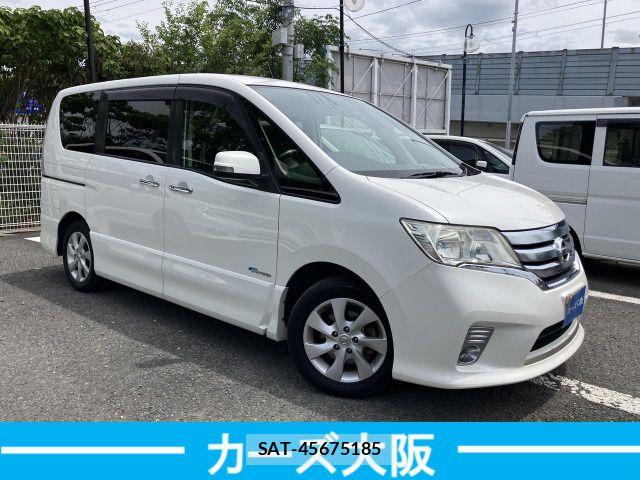 Nissan SERENA 2013-10 7224799-1