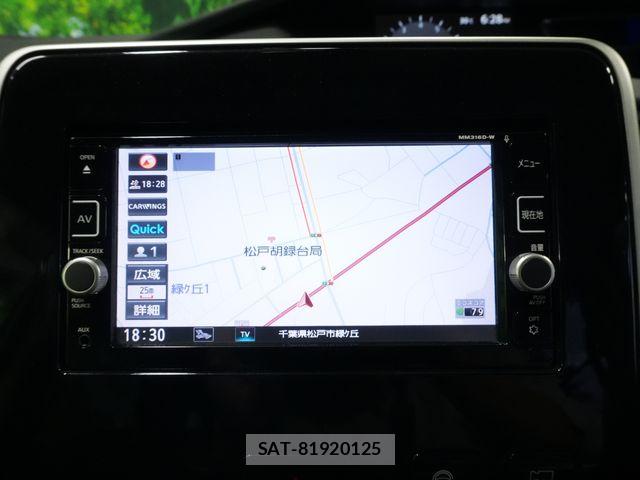 Nissan SERENA 2017-05 7224858-9