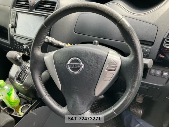 Nissan SERENA 2013-09 7218011-9