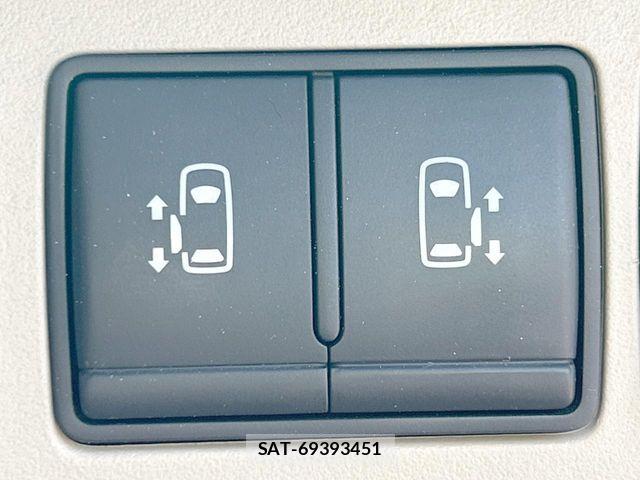 Nissan SERENA 2015-08 7224819-5
