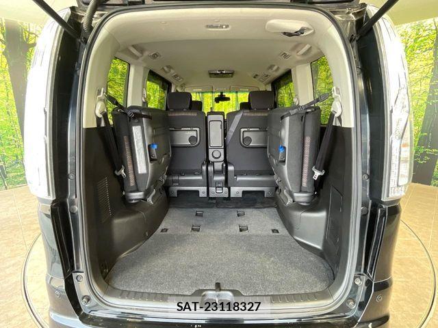 Nissan SERENA 2014-11 7224810-10
